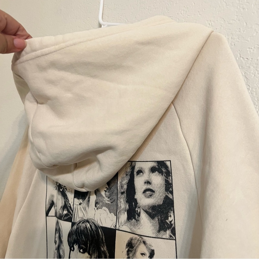 Taylor Swift The Eras Tour Beige Graphic Hoodie large Swiftie oversized lounge - Picture 7 of 8